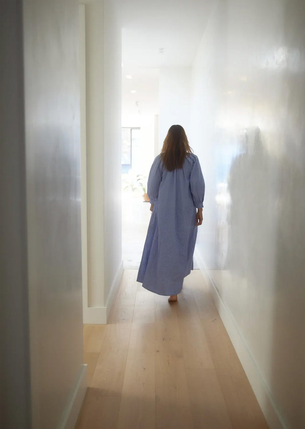 LM WOMAN / CARLA OATES